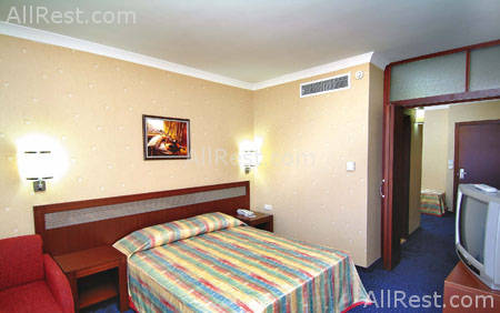 Lyra De Luxe Hotel 12